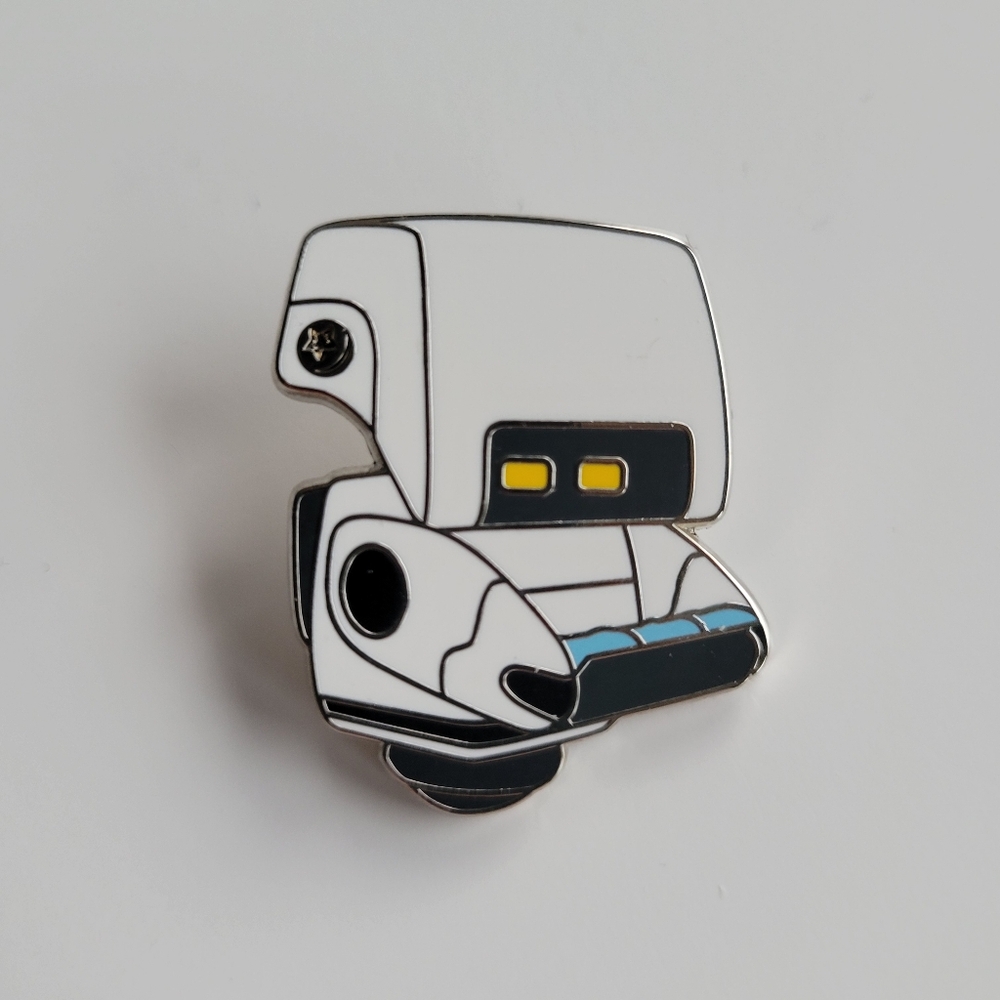 Wall-E Series Disney Pin!